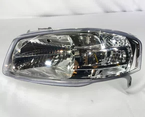 Farol Gol Parati Saveiro G4 Lado Esquerdo Cromado 2005 até 2009