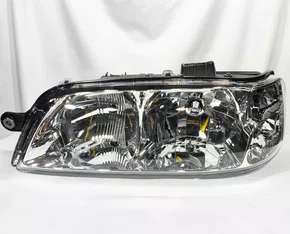 Farol Principal Fiat Palio / Siena / Strada Máscara Cromada, Carcaça Preta Lado Esquerdo de 2001 até 2003