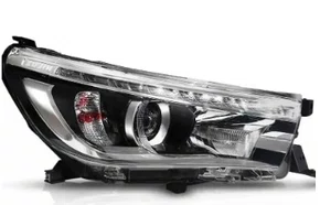 Farol Toyota Hilux 2018 ate 20 SRX com/led lado direito
