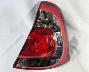 Lanterna Traseira Canto PT Lado Direito Renault Clio 2012 até 2017
