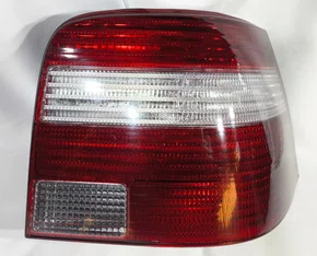 Lanterna Traseira Canto Lado Direito VolksWagem Golf 1999 ate 2007