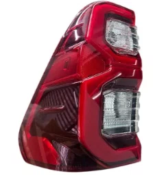 Lanterna Traseira Com Led Canto Lado Esquerdo Hilux 2021 ate 2025