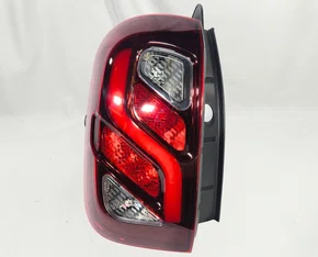 Lanterna Traseira Fumê Canto Lado Esquerdo Renault Duster 2015 até 2020