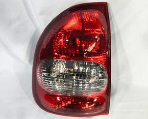 Lanterna Traseira Lado Esquerdo Chevrolet Corsa Hatch 2000 até 2002