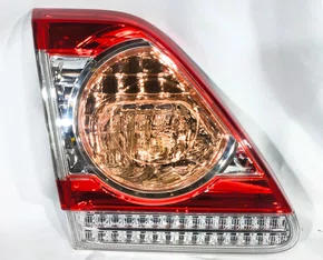 Lanterna Traseira Mala Lado Esquerdo Toyota Corolla 2011 até 2014