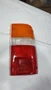 Lente de Lanterna Traseira Toyota Hilux (1995 a 2001) - Lado Direito (Passageiro)